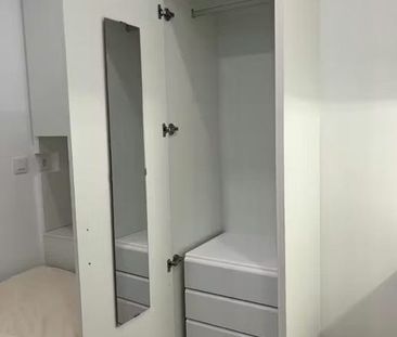 Calle Monte Carmelo, Sevilla, Andalusia 41011 - Photo 5