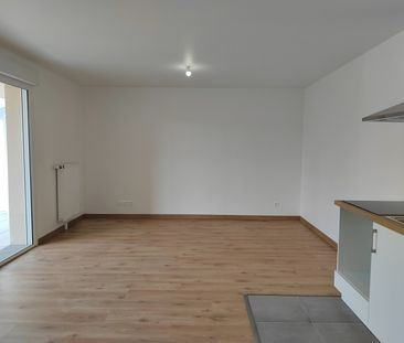 Location Appartement 3 pièces 60m² ST JEAN DE LA RUELLE 45140 - Photo 5