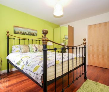 2 bedroom flat to rent - Photo 6