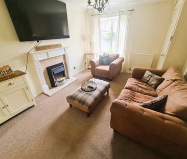 3 bedroom detached house to rent - Photo 5