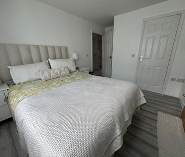 2 bedroom terraced house to rent - Photo 3