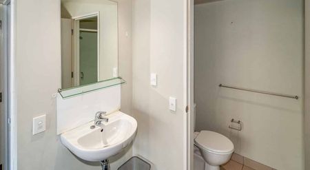 1 bedroom with ensuite and shared facilities – options available $230 - $250 per week - Photo 5