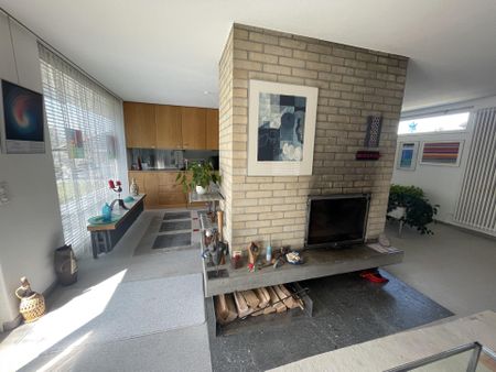 Neu renoviertes, grosszügiges Einfamilienhaus mit Büro / Atelier - Photo 2
