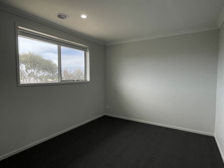 Brand-New 5-Bedroom Home Opposite The Dunes Village - Photo 4