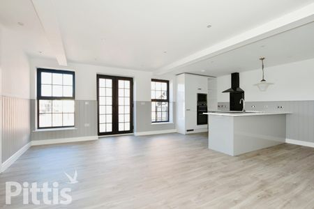 2 bedroom end of terrace house to rent - Photo 3
