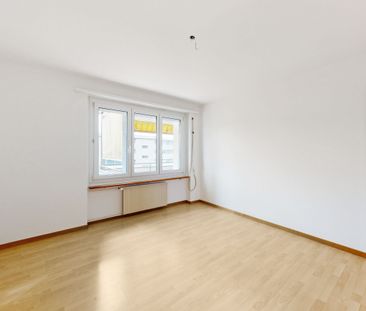 Green surroundings, charming apartment and space for the car. - Photo 6