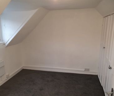 1 Bed Flat, Southampton Street, RG1 - Photo 1