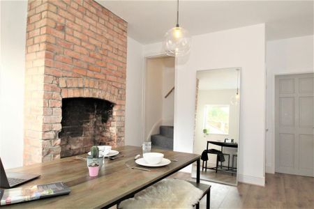 2 bedroom property to rent - Photo 5