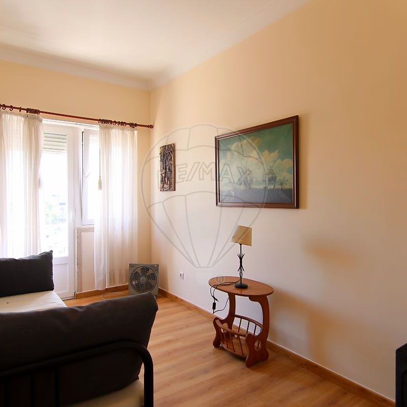 Apartamento T2 em Lisboa - Foto 1