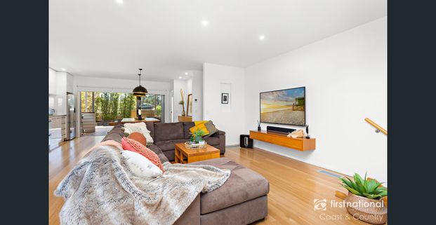 Executive Duplex Living - Photo 1