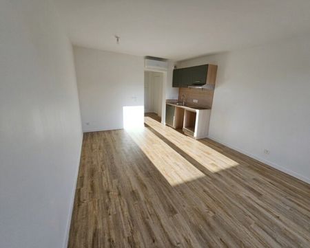 Location Appartement 1 pièce 29m² CLERMONT FERRAND 63100 - Photo 3