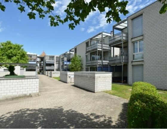 It’s worth looking into renting without a deposit - Photo 1