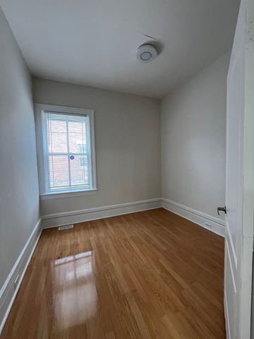 For Lease - 432 CHARLOTTE Street, London East, Ontario - Photo 2