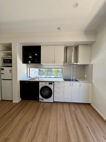 Burwood - Photo 5