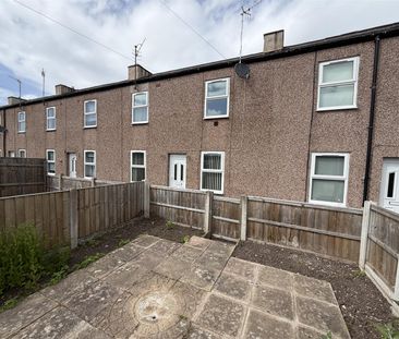 Salacre Lane, Upton - Photo 2