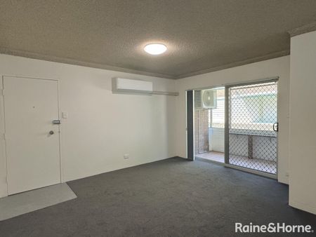 1/22 Putland Street, St Marys, NSW 2760 - Photo 4