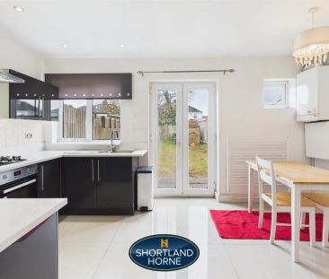 Nunts Park Avenue, Holbrooks, Coventry - Photo 4