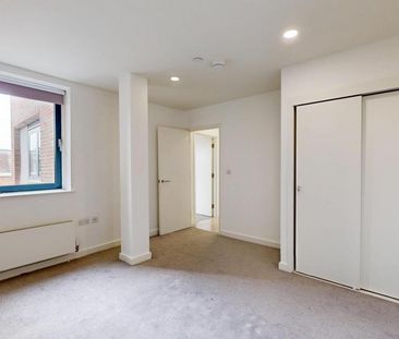 2 bedroom flat to rent - Photo 6