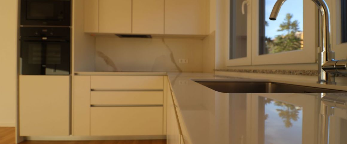 Morgen schon einziehen! Exklusive Wohnung im Zentrum von Grenzach (Penthouse 10) - Photo 1