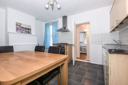 Leahurst Road, Hither Green, London, SE13 - Photo 3