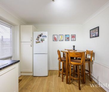 2 bedroom terraced house to rent - Photo 6