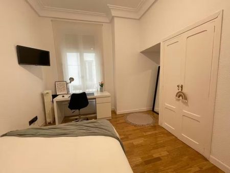 Paseo del Pintor Rosales, Madrid, Community of Madrid 28008 - Photo 4