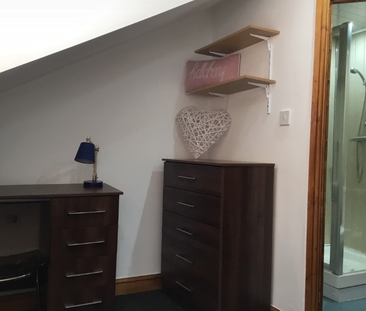 6 bedroom house to rent - Photo 4