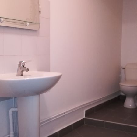 Location Appartement 1 pièce 24m² ELBEUF 76500 - Photo 3