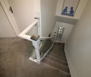 2 bedroom semi-detached house to rent - Photo 3