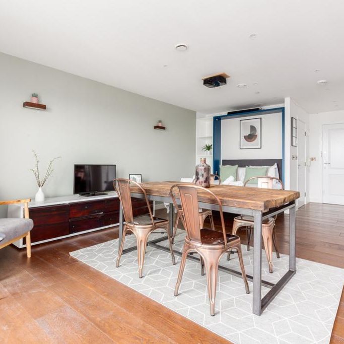 Studio to rent - Photo 1