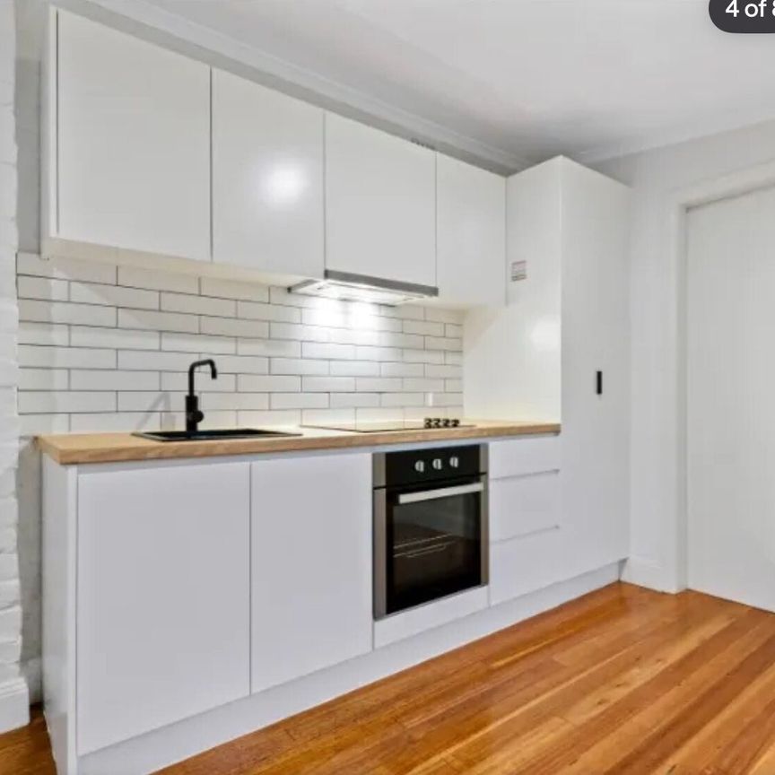 Summer Hill - Photo 1