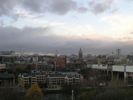 2 bedroom flat to rent - Photo 3