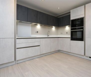 1 bedroom penthouse to rent - Photo 6