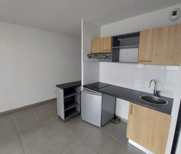Location Appartement 2 pièces 44m² VILLENEUVE TOLOSANE 31270 - Photo 2