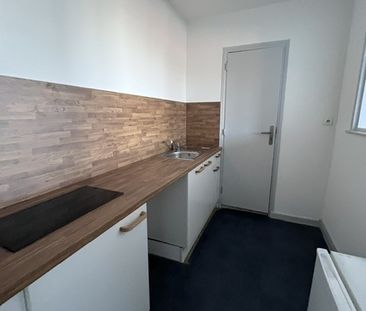 Location Appartement 1 pièce 31m² ROUBAIX 59100 - Photo 1