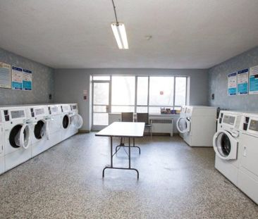 Benson Apartments - Photo 5