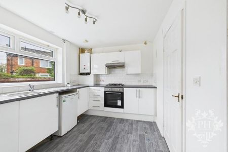 3 bedroom end of terrace house to rent - Photo 5