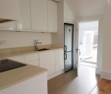 Addison Bridge Place, . - Photo 2