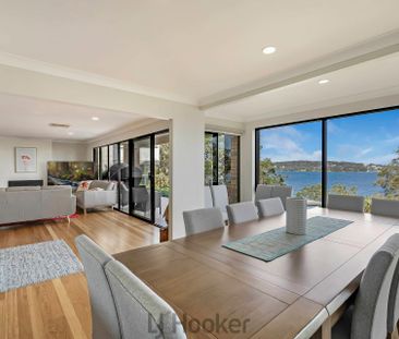 ABSOLUTE WATERFRONT - Photo 4