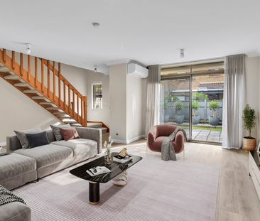 10/1-5 Bydown Street, Neutral Bay NSW 2089 - Townhouse For Rent | D... - Photo 1