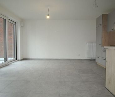 Appartement te huur in Escanaffles voor € 725 met 2 slaapkamers - Foto 2
