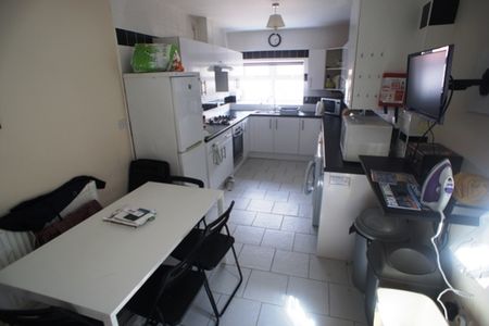 Manor Street, Heath - Photo 5