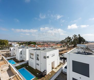 Moradia T3 em Lisboa - Photo 1