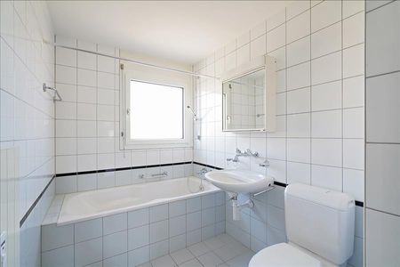 In lebendigem Vorstadtquartier - hier endet Ihre Wohnungssuche! - Photo 5