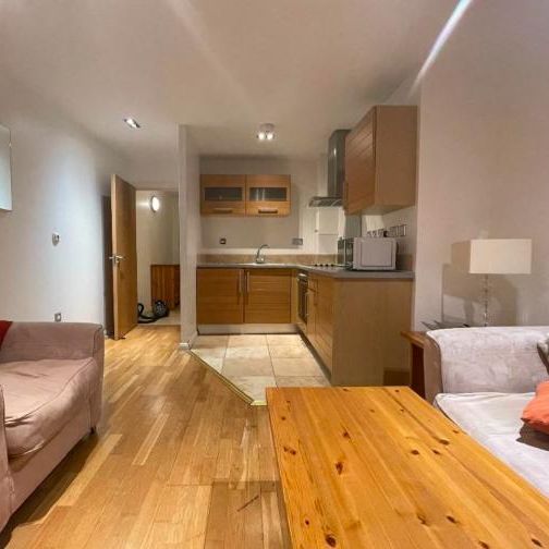 1 bedroom flat to rent - Photo 1