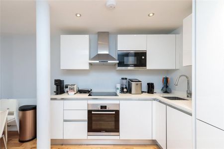 2 bedroom flat to rent - Photo 5