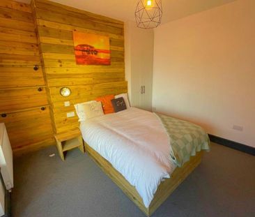 1 bedroom in a house share to rent - Photo 5