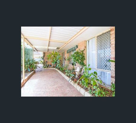 30 Cuthbertson Drive, Cooloongup, WA 6168 - Photo 5