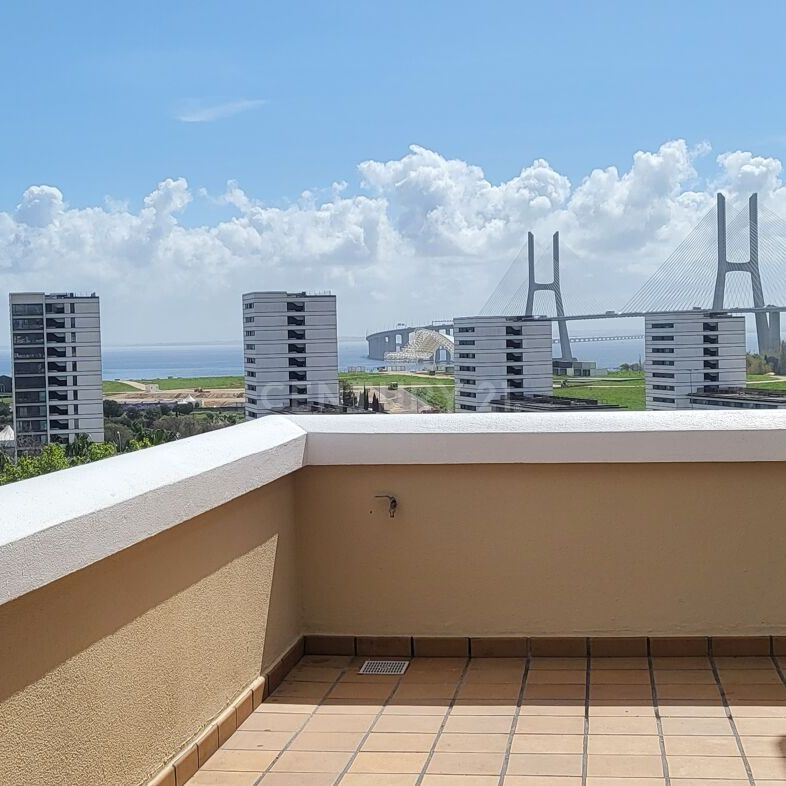 T2 com terraço e Box - Photo 1