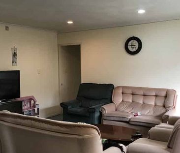 Hill Park Four Bedroom Two Bathroom - Photo 1